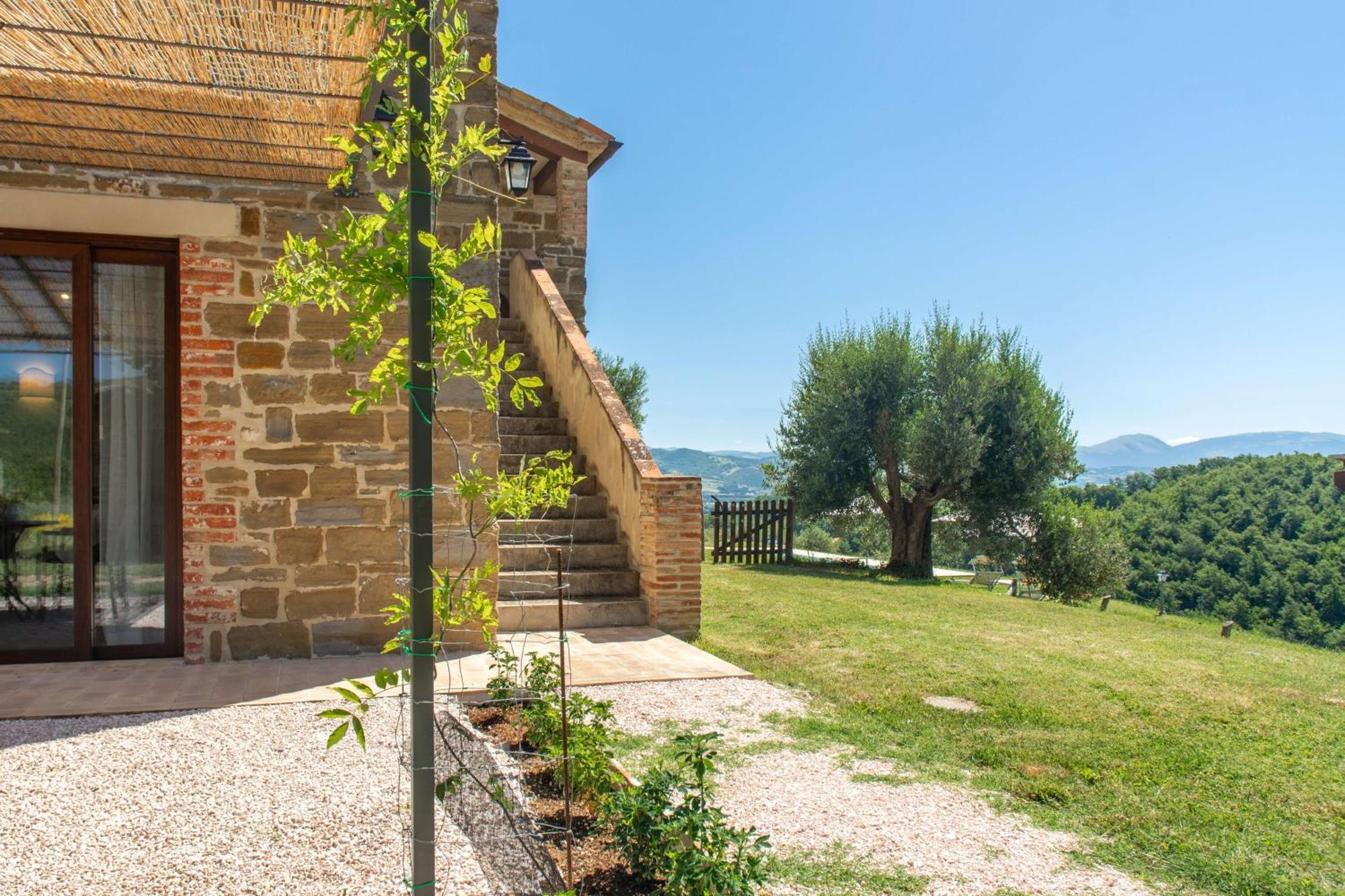 구비오 Antica Residenza Montereano 빌라 외부 사진