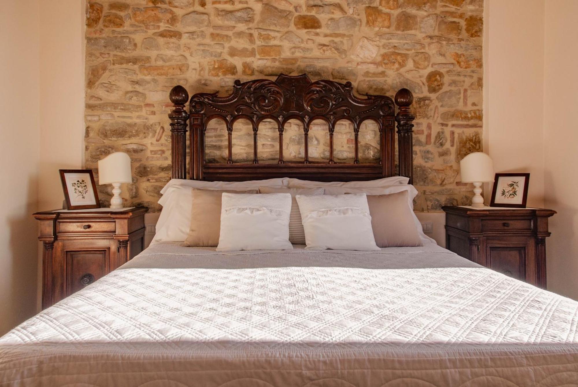 구비오 Antica Residenza Montereano 빌라 외부 사진