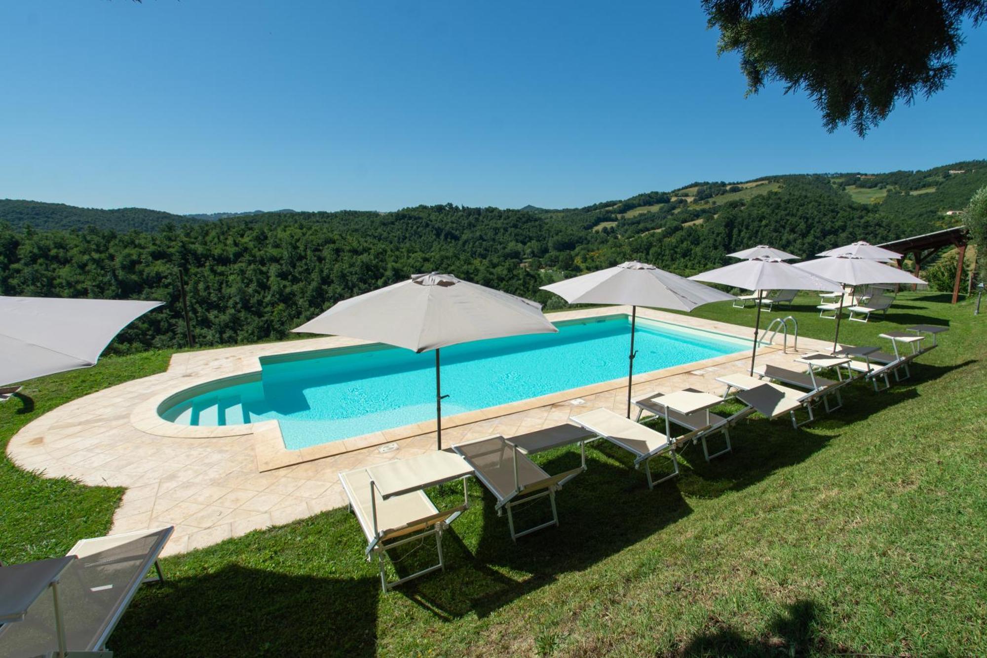 구비오 Antica Residenza Montereano 빌라 외부 사진